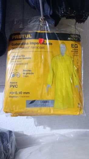 Impermeable
